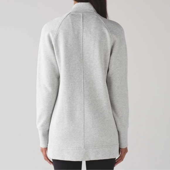 Lululemon Back To It Wrap Heathered Vapor Size Medium - Picture 3 of 15